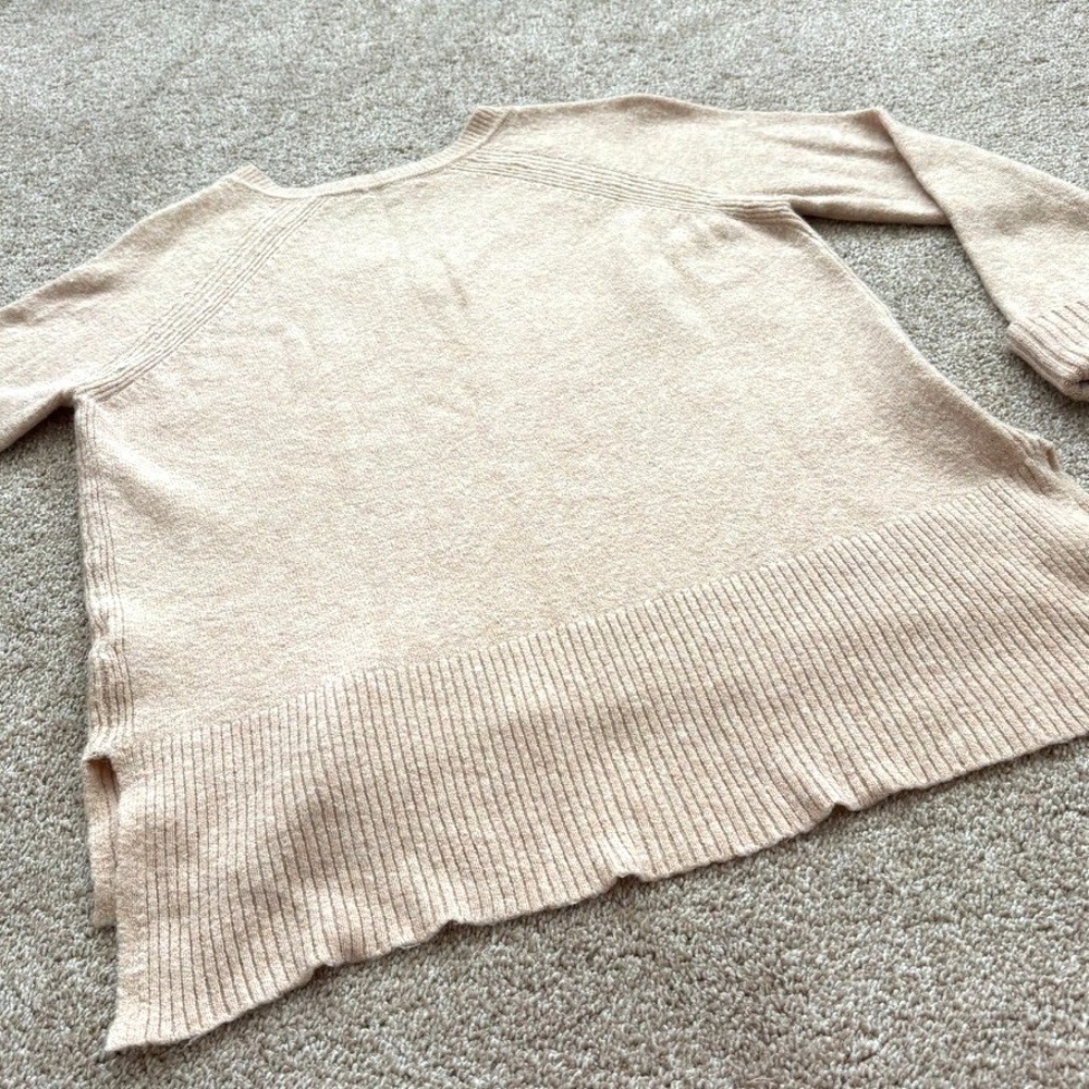 J.Crew‎ Merino Wool Alpaca Blend V-Neck Sweater Womens Small Neutral Beige EUC - Picture 10 of 13